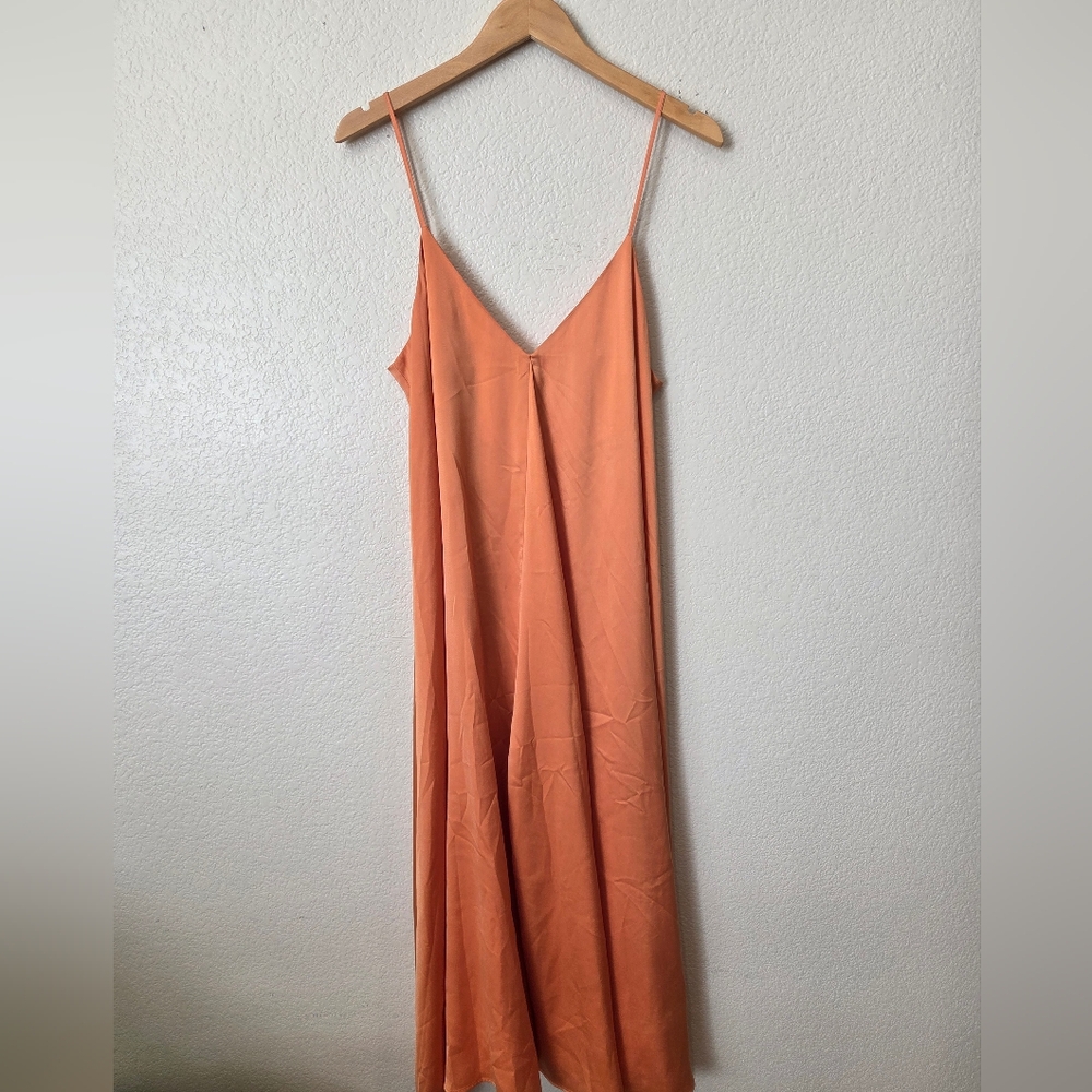 H&M White and Orange Pleated Sundress Spaghetti Strap